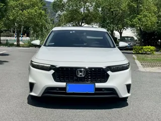 Honda Inspire 2025 купить из Китая, цена 3 533 000 ₽ — Suifenhe Auto