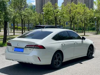 Honda Inspire 2025 купить из Китая, цена 3 533 000 ₽ — Suifenhe Auto