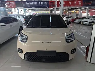 Aion UT 2025 купить из Китая, цена 1 572 000 ₽ — Suifenhe Auto