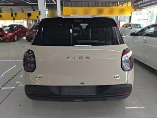 Aion UT 2025 купить из Китая, цена 1 572 000 ₽ — Suifenhe Auto
