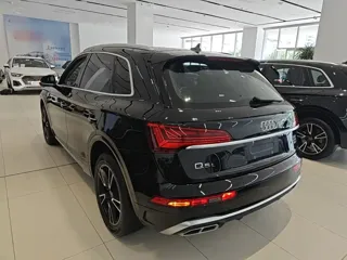 Audi Q5L Sportback 2024 купить из Китая, цена 4 338 000 ₽ — Suifenhe Auto