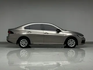Volkswagen Bora 2019 купить из Китая, цена 1 357 000 ₽ — Suifenhe Auto