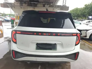 ARCFOX Kaola 2024 купить из Китая, цена 1 596 000 ₽ — Suifenhe Auto