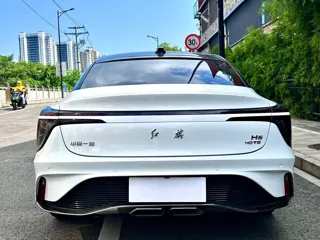 Hongqi H6 2024 купить из Китая, цена 3 223 000 ₽ — Suifenhe Auto