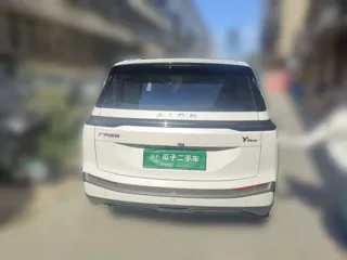 Aion Y 2023 купить из Китая, цена 3 283 000 ₽ — Suifenhe Auto