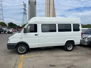 Iveco Daily 2022 купить из Китая, цена 1 778 000 ₽ — Suifenhe Auto