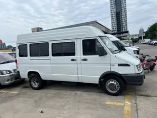 Iveco Daily 2022 купить из Китая, цена 1 778 000 ₽ — Suifenhe Auto