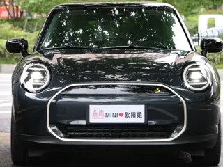 MINI COOPER 2025 купить из Китая, цена 4 113 000 ₽ — Suifenhe Auto
