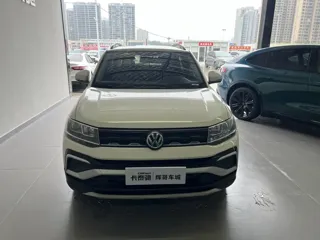 Volkswagen T-Cross 2020 купить из Китая, цена 1 422 000 ₽ — Suifenhe Auto