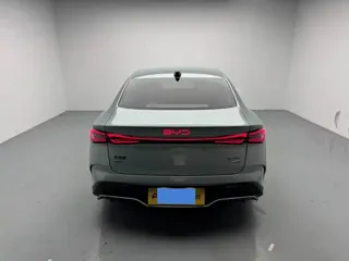 BYD Seal 2025 купить из Китая, цена 2 638 000 ₽ — Suifenhe Auto