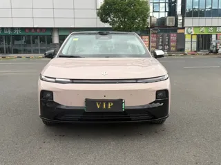 Leapmotor B01 2026 купить из Китая, цена 3 314 000 ₽ — Suifenhe Auto