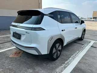 Aion Y 2025 купить из Китая, цена 2 723 000 ₽ — Suifenhe Auto