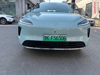 Shangjie H5 2025 купить из Китая, цена 3 388 000 ₽ — Suifenhe Auto