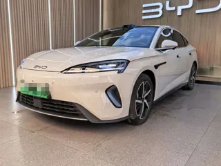 BYD 07 DM-i 2025 купить из Китая, цена 4 053 000 ₽ — Suifenhe Auto