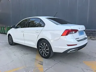Skoda Rapid 2020 купить из Китая, цена 1 348 000 ₽ — Suifenhe Auto