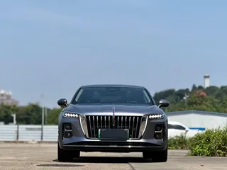 Hongqi H5 PHEV 2025 купить из Китая, цена 3 402 000 ₽ — Suifenhe Auto