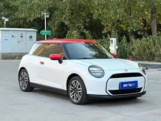MINI COOPER 2024 купить из Китая, цена 3 596 000 ₽ — Suifenhe Auto