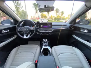 Kia K3 2024 купить из Китая, цена 2 015 000 ₽ — Suifenhe Auto