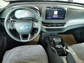 Hongqi E-QM5 2024 купить из Китая, цена 1 973 000 ₽ — Suifenhe Auto