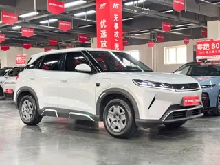 BYD Yuan UP 2025 купить из Китая, цена 1 882 000 ₽ — Suifenhe Auto