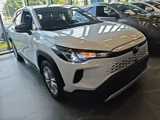 Toyota Corolla Cross 2025 купить из Китая, цена 3 049 000 ₽ — Suifenhe Auto
