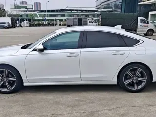 Honda Inspire 2024 купить из Китая, цена 3 270 000 ₽ — Suifenhe Auto