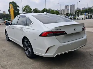 Honda Inspire 2024 купить из Китая, цена 3 270 000 ₽ — Suifenhe Auto