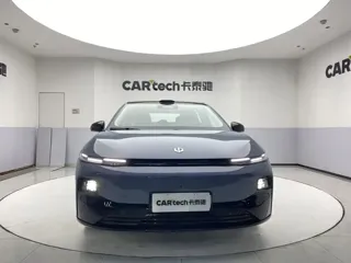 Leapmotor B01 2025 купить из Китая, цена 2 899 000 ₽ — Suifenhe Auto