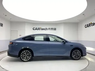 Leapmotor B01 2025 купить из Китая, цена 2 899 000 ₽ — Suifenhe Auto