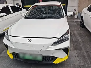 Dongfeng Aeolus E70 2023 купить из Китая, цена 1 310 000 ₽ — Suifenhe Auto