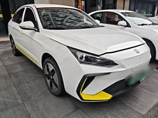 Dongfeng Aeolus E70 2023 купить из Китая, цена 1 310 000 ₽ — Suifenhe Auto