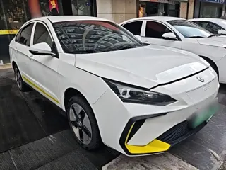 Dongfeng Aeolus E70 2023 купить из Китая, цена 1 299 000 ₽ — Suifenhe Auto