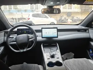 BYD Qin PLUS 2025 купить из Китая, цена 2 483 000 ₽ — Suifenhe Auto