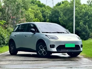 Aion UT 2025 купить из Китая, цена 1 365 000 ₽ — Suifenhe Auto