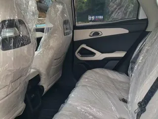 BYD Yuan UP 2024 купить из Китая, цена 1 568 000 ₽ — Suifenhe Auto