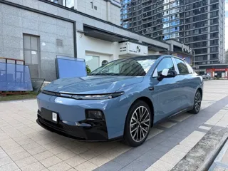 Leapmotor B01 2026 купить из Китая, цена 3 005 000 ₽ — Suifenhe Auto
