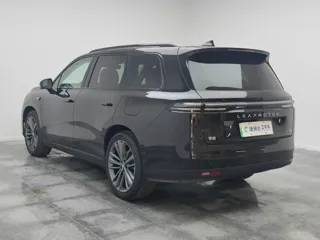 Leapmotor C16 2025 купить из Китая, цена 4 062 000 ₽ — Suifenhe Auto