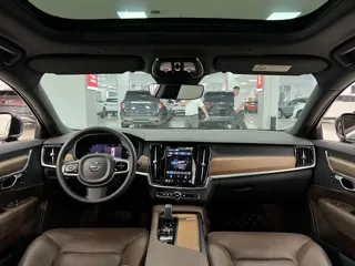 Volvo S90 2024 купить из Китая, цена 4 973 000 ₽ — Suifenhe Auto