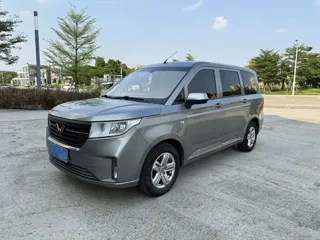 Wuling Hongguang PLUS 2021 купить из Китая, цена 1 144 000 ₽ — Suifenhe Auto