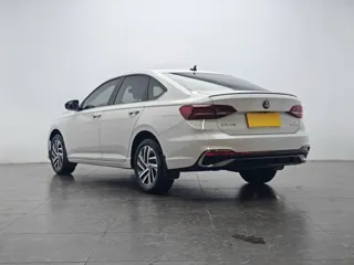 Volkswagen Lavida 2024 купить из Китая, цена 2 809 000 ₽ — Suifenhe Auto
