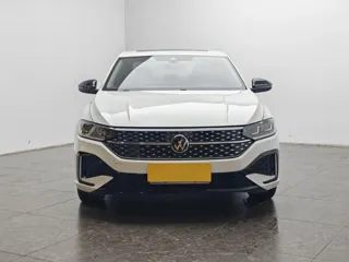 Volkswagen Lavida 2024 купить из Китая, цена 2 809 000 ₽ — Suifenhe Auto