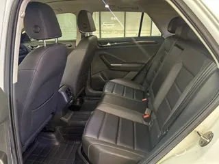 Volkswagen T-ROC 2019 купить из Китая, цена 1 482 000 ₽ — Suifenhe Auto