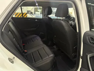 Volkswagen T-ROC 2019 купить из Китая, цена 1 482 000 ₽ — Suifenhe Auto