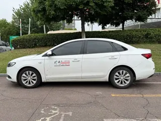 Buick Excelle GT 2020 купить из Китая, цена 1 249 000 ₽ — Suifenhe Auto