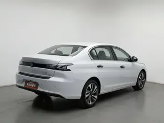 Peugeot 408 2024 купить из Китая, цена 2 493 000 ₽ — Suifenhe Auto