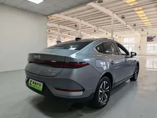 BYD Qin PLUS 2025 купить из Китая, цена 2 673 000 ₽ — Suifenhe Auto