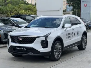 Cadillac XT4 2025