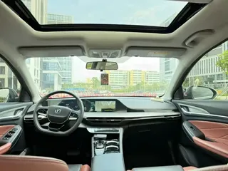 Changan Eado 2024 купить из Китая, цена 2 261 000 ₽ — Suifenhe Auto