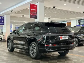 Lincoln Corsair 2025 купить из Китая, цена 4 590 000 ₽ — Suifenhe Auto