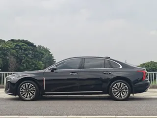 Hongqi H5 2025 купить из Китая, цена 3 328 000 ₽ — Suifenhe Auto